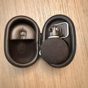 Shure MV88 Microphone with Case